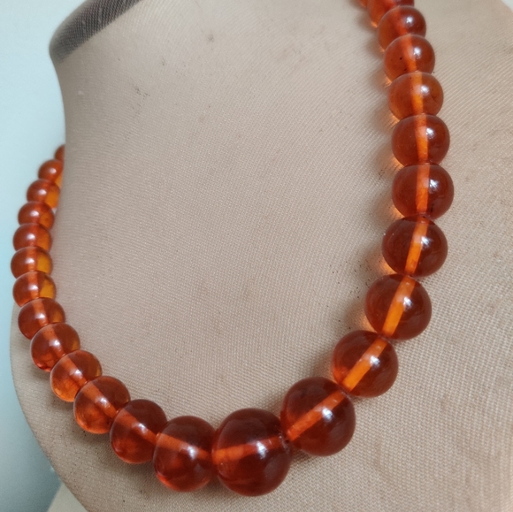 Vintage Genuine Soviet Baltic Butterscotch Amber Necklace - Picture 5 of 15